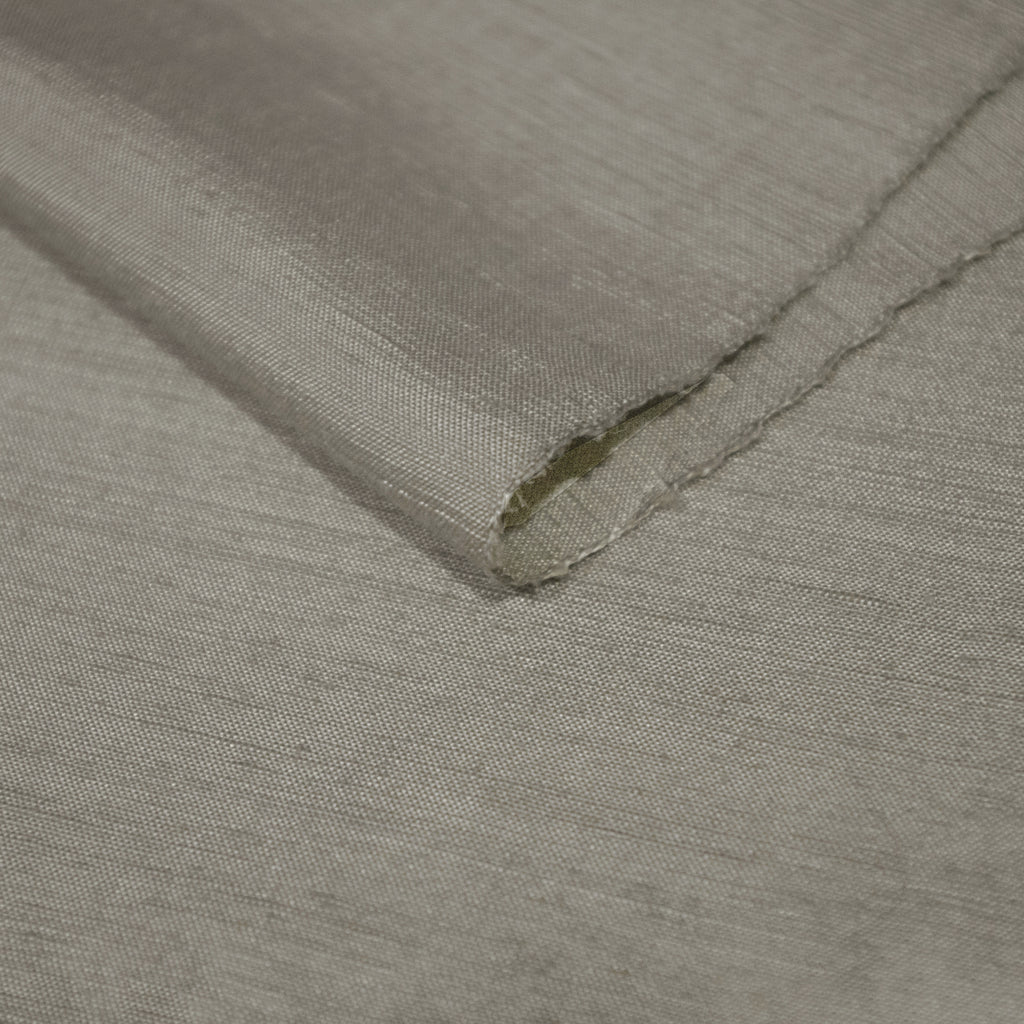 紬の色無地 ローズグレー