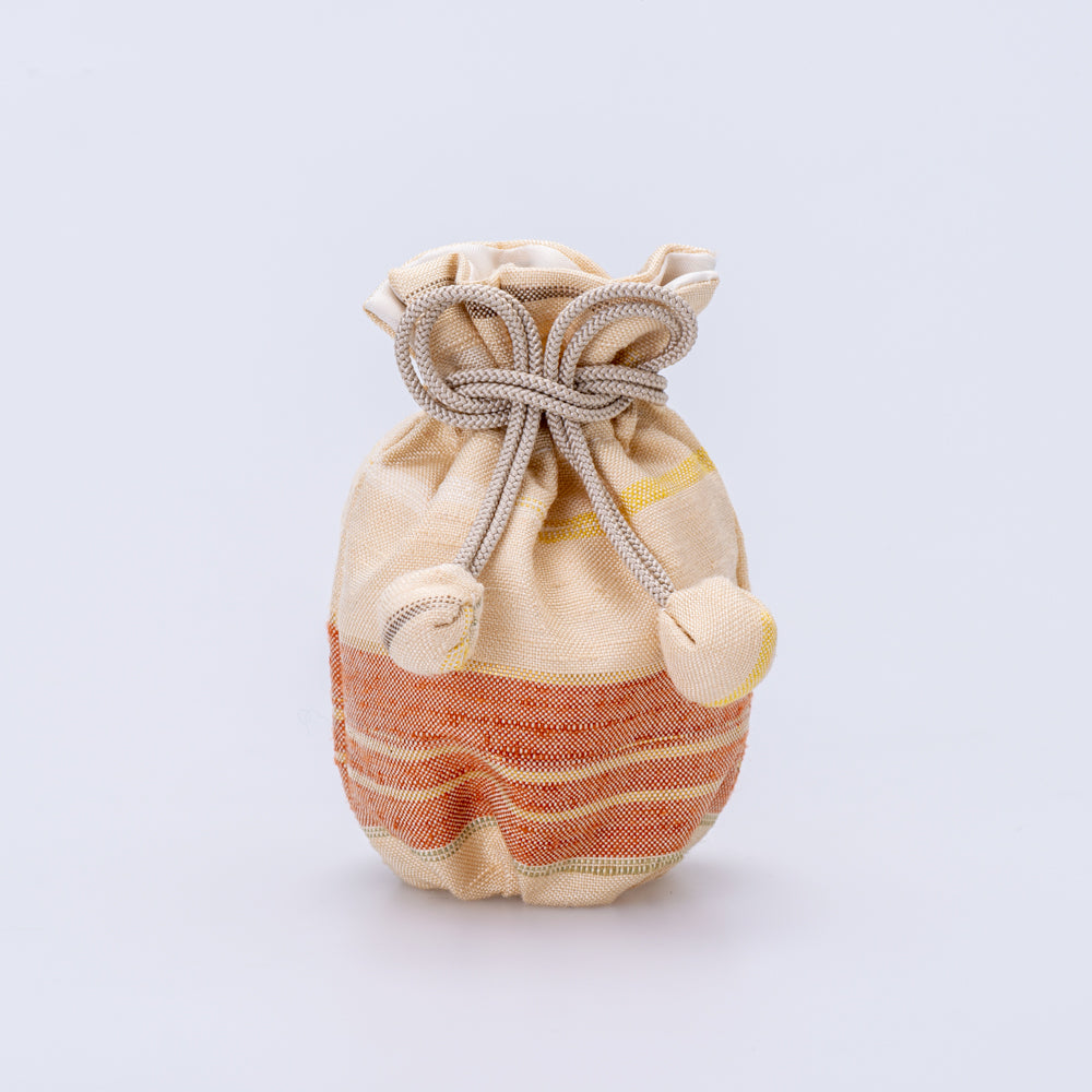 色JUJU 茶段