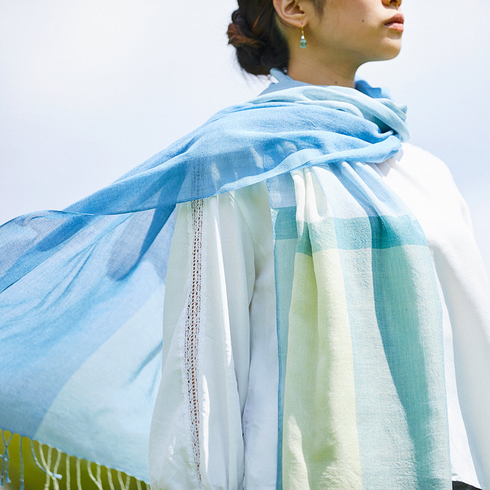 色合わせストール 夏雲