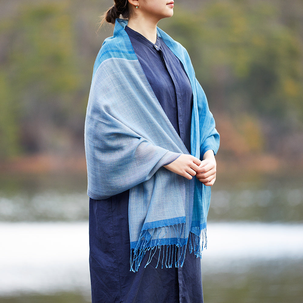 色合わせストール ロスコ − 藍とグレー