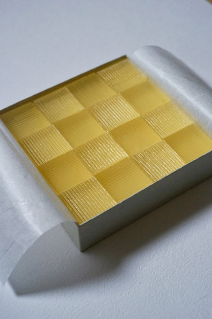 【 4月17日発売 】 YUKI FUJIWARA × atelier shimura コラボレーション菓子 四季の菓 「 春 − 梔子 」