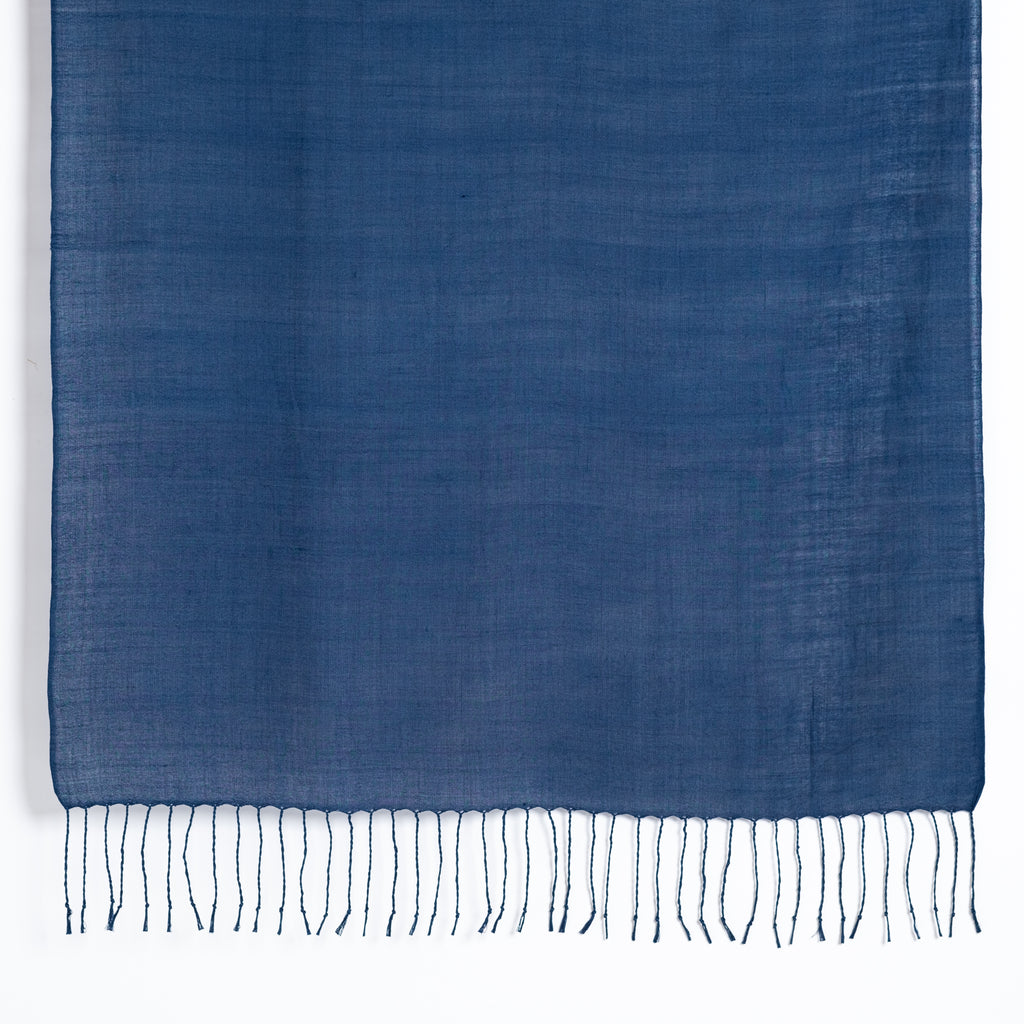 手織りの色無地ストール −藍−